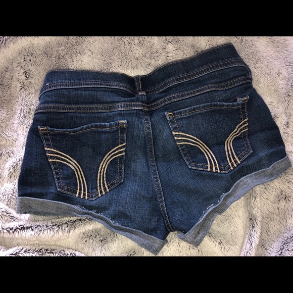 Hollister short shorts size 3 for sale - Picture 3 of 3